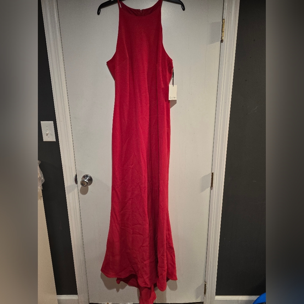 Calvin Klein Formal Dress With Mini Train - Magenta - Size 12
